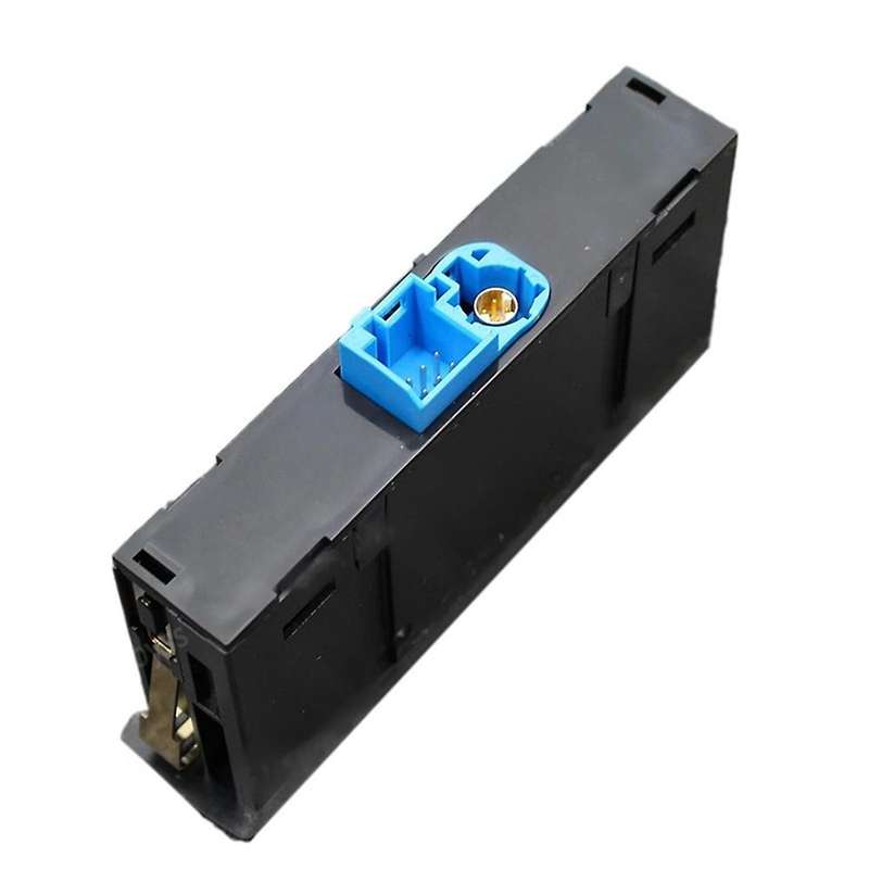 Auto USB Hub Connection Unit Connector Control Module for ML E B CLA A1728202826 1728202826