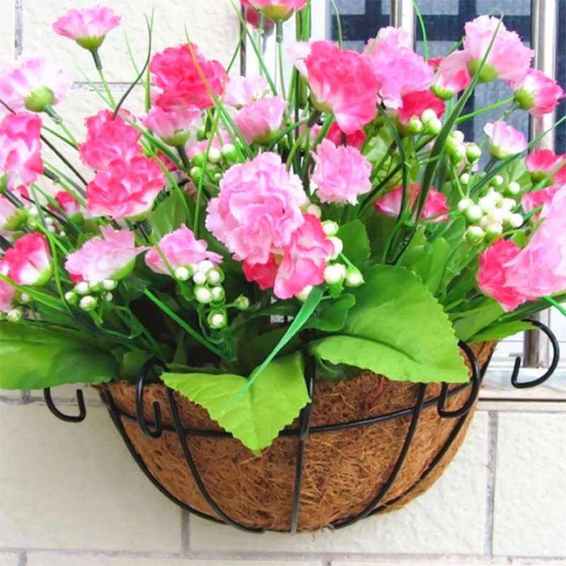 Metal Hanging Planter Basket with Liner Wall Mount Wire Plant Holder for Indoor Outdoor Garden Porc