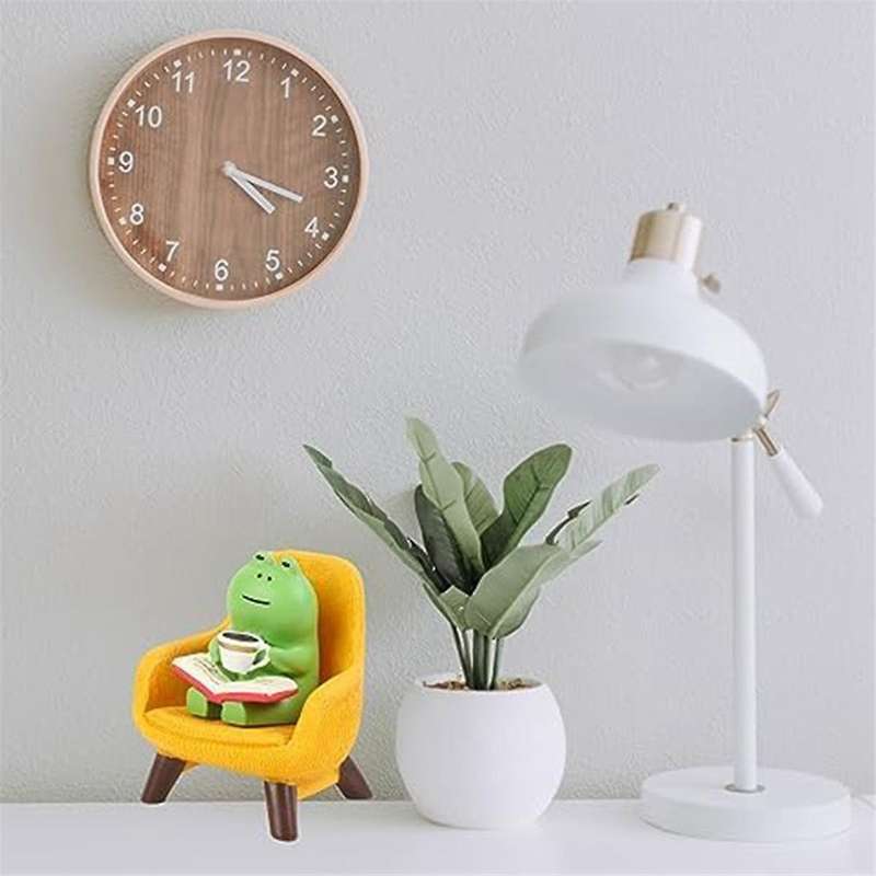 Miniature Frog Figurines Decor, Funny Resin Frog Statue for Home Decor, Party Decor, Office, Desk, B