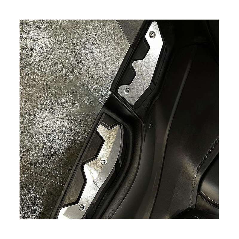 Motorcycle Footrest Pedals Footrest Pedals Reinforced Foot Pad for Xmax125 Xmax250 Xmax300 Xmax400(r