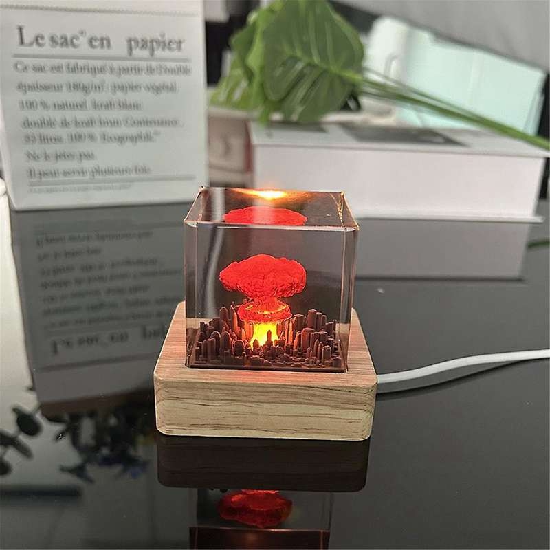Mushroom Cloud Nuclear Explosion Lamp,atomic Bomb Model Atmosphere Lamp Decoration Gifts for Kids