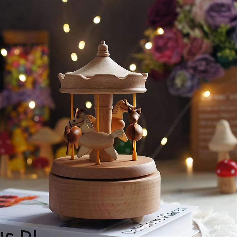 Music Box Wooden Merry-go-round Horse Musical Box Turn Horse Shaped Wood Crafts Birthday Gifts Home