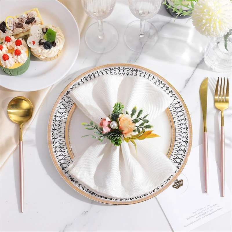 Napkin Rings, Set of 6 Flower Napkin Holders with Pearl Dinner Tables Rings for Wedding, Party, Chri