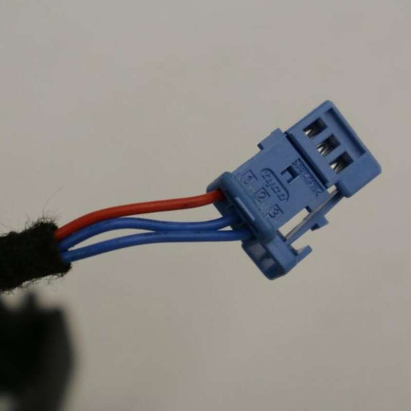 New Multifunction Steering Wheel Switch Button Cruise Control Car Accessories for C4L 98094657ZD 981