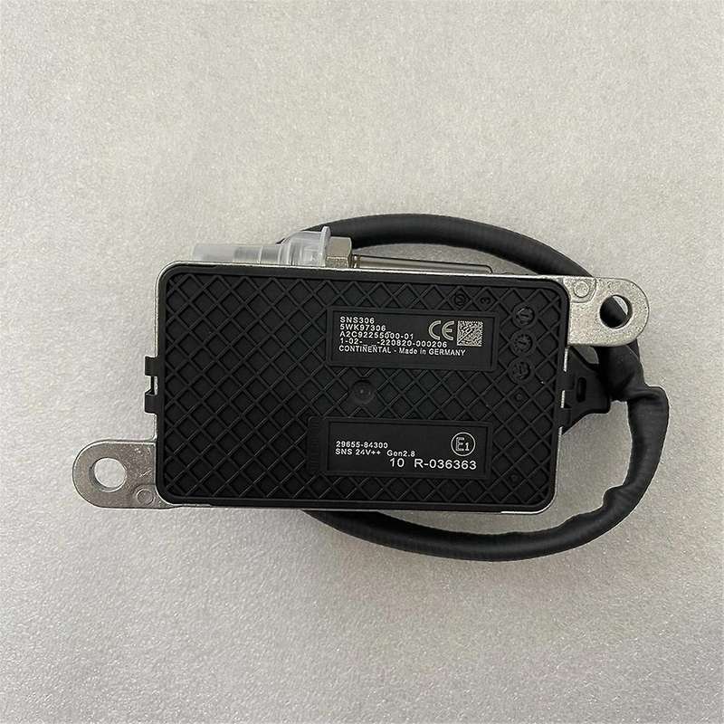 Nitrogen Oxygen Sensor 9655-84300 5WK97306 for