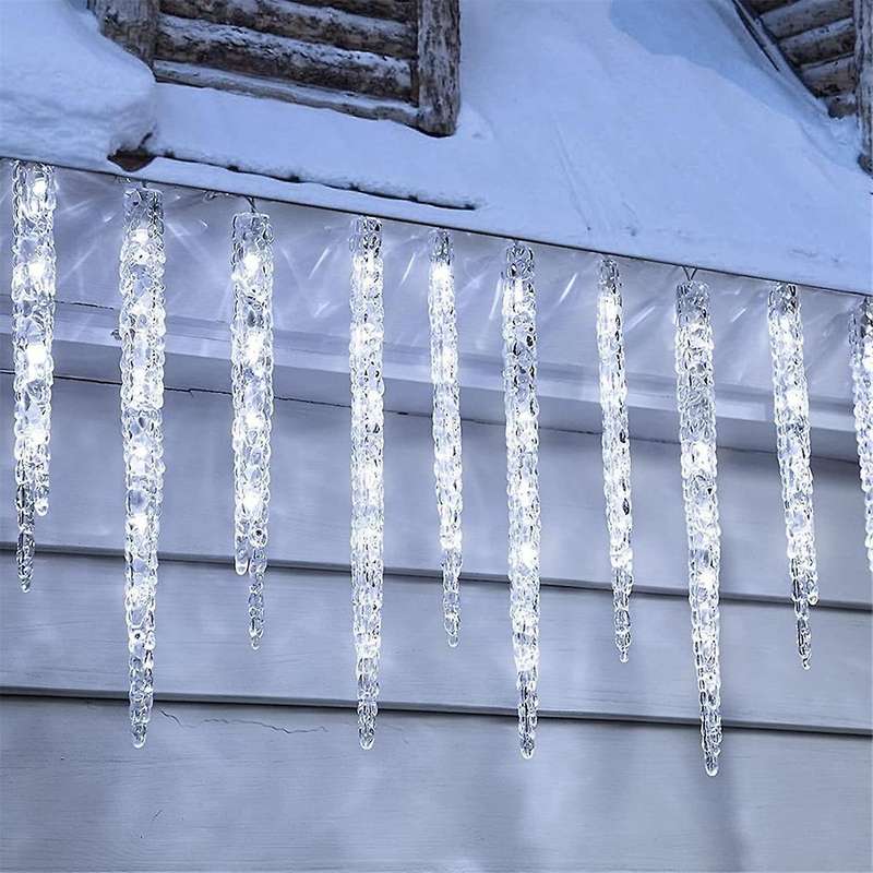 Outdoor Christmas Icicle Lights, Gypsophila Icicle Lights, Crystal Christmas Decorations On Eaves an