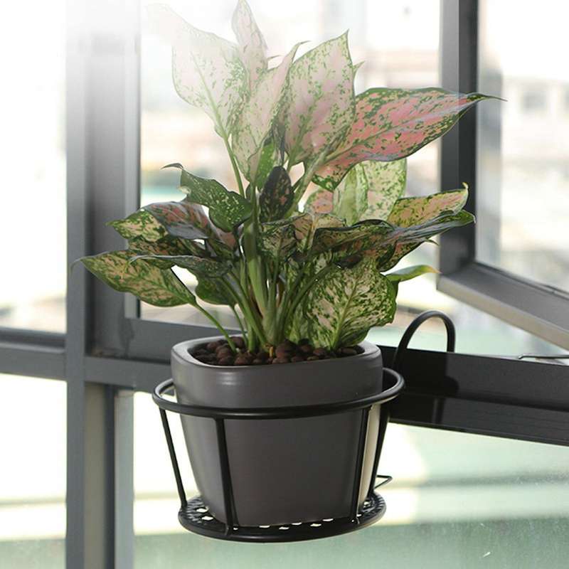 Outdoor Hanging Basket Plant Iron Racks Flower Holder Shelf Fence Balcony Round Flower Pot Decoratio