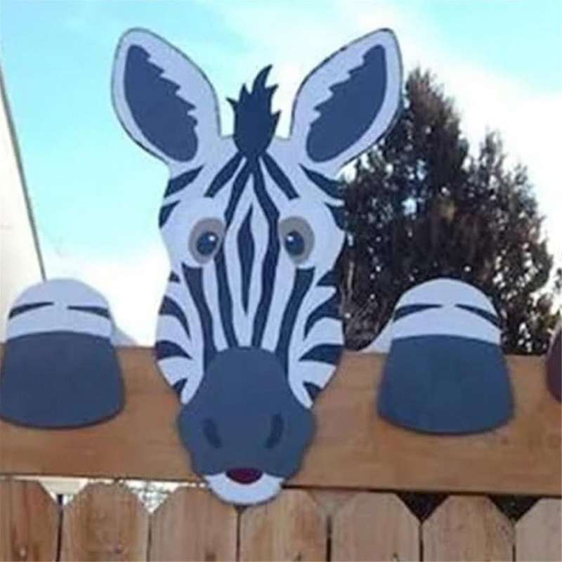 Pig Fence Peep Yard Art Decoration, Outdoor Fence Decoration, Yard Art, Outdoor Art, Outdoor Yard D