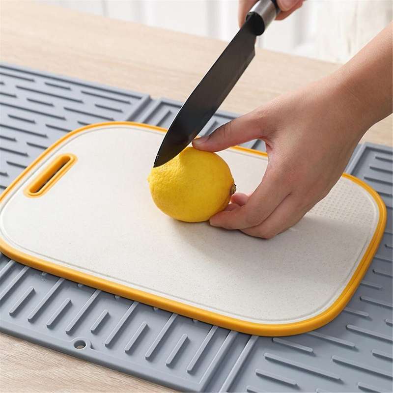 Pink Foldable Tri-Fold Tableware Drying Mat Silicone Draining Mat for Kitchen Counters