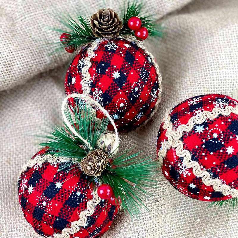 Christmas Lattice Ball Ornaments, Black and Red Buffalo (9 Pcs)