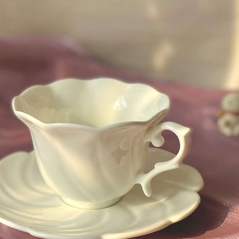 European Retro Ceramic Mug Coffee Cup Coffee Cup and Saucer Set B