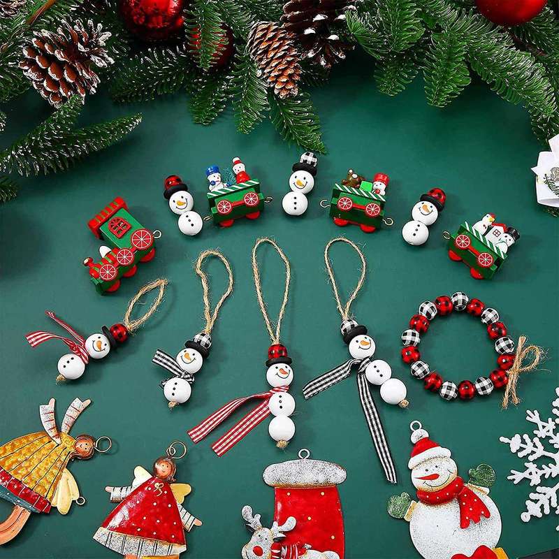180 Pcs Christmas Buffalo Plaid Christmas Print Wooden Beads