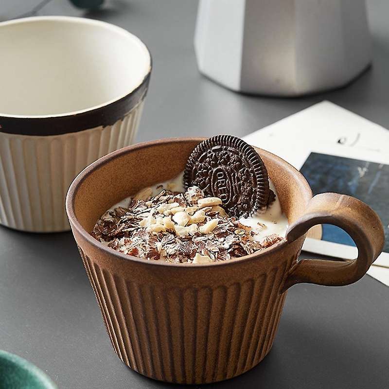 Stoneware Coffee Cup Handmade Japanese Retro Cup for Friends(khaki)