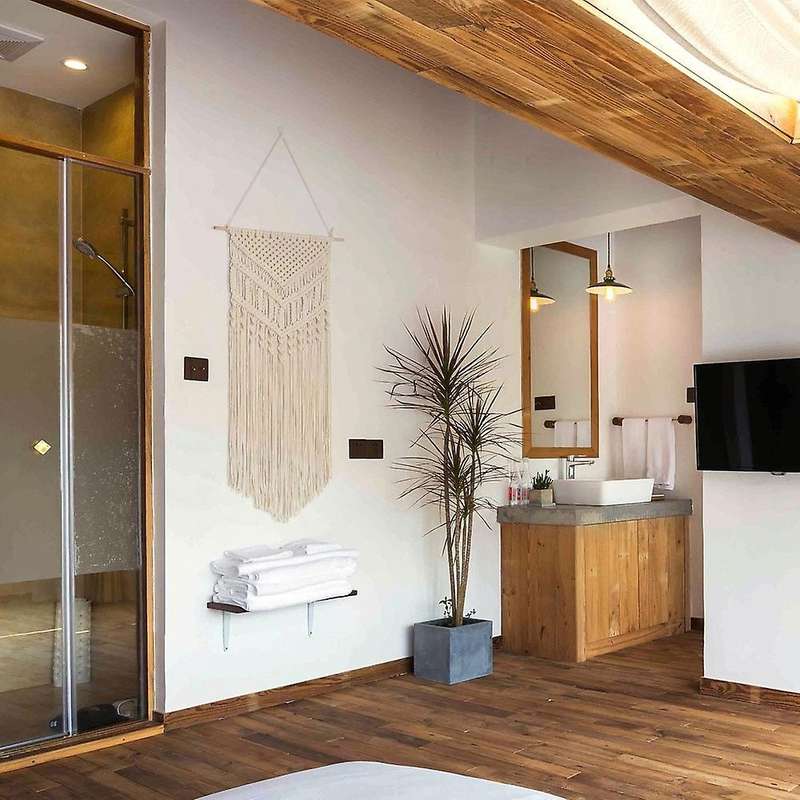 Woven Wall Hanging Modern Bohemian Tapestry for Bedroom Apartment
