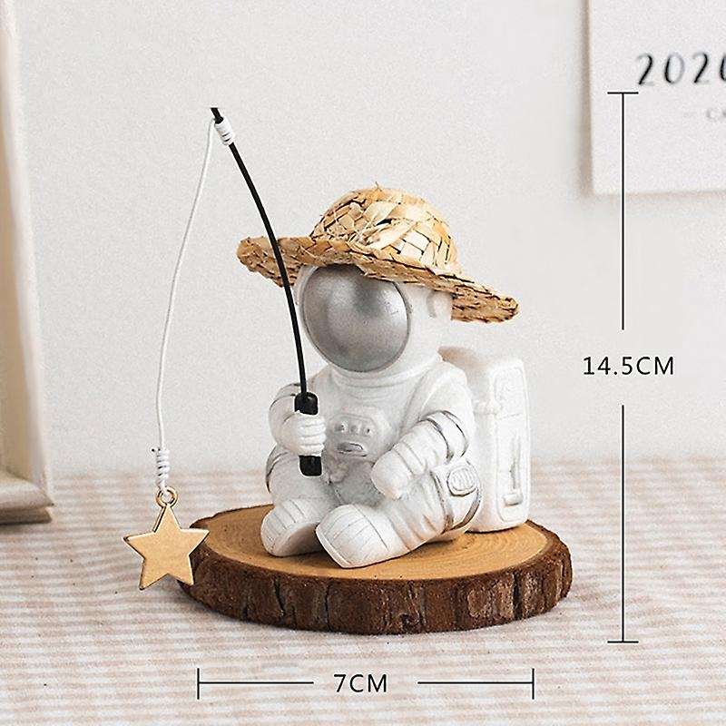 Astronaut Figurines Statue Spaceman with Straw Hat Miniature Home B