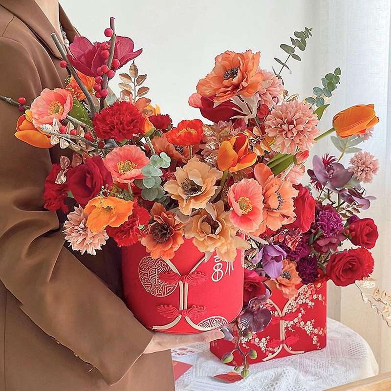 New Year's Blessing Bucket Hug Flower Box Style New Year Bucket C