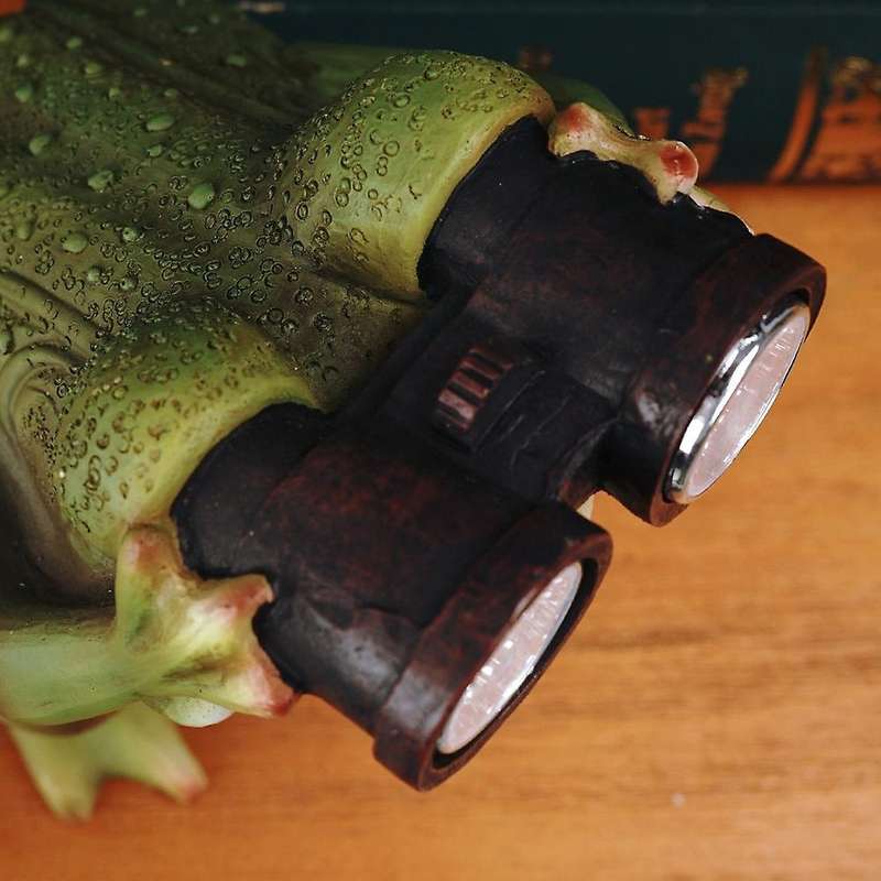 Garden Statues Frog Decor Sculptures with Led Lights Solar Lights B