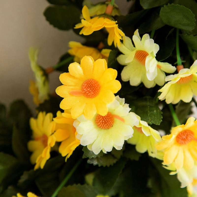 Yellow Daisy ,spring and Summer Wreath for Outdoor Or Home Decor