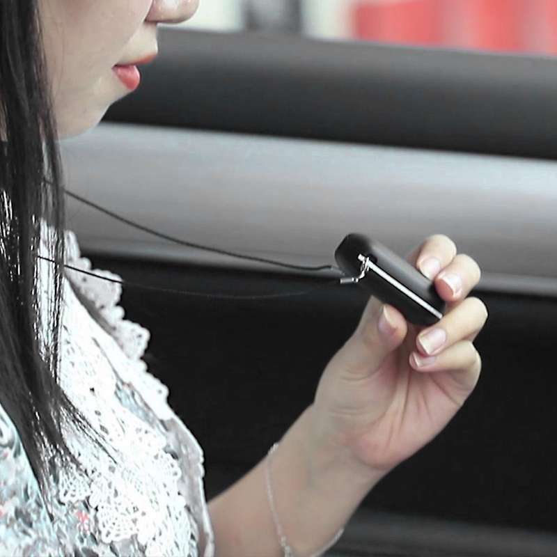 6.5 Million Negative Ion Purifier Personal Wearable Mini White