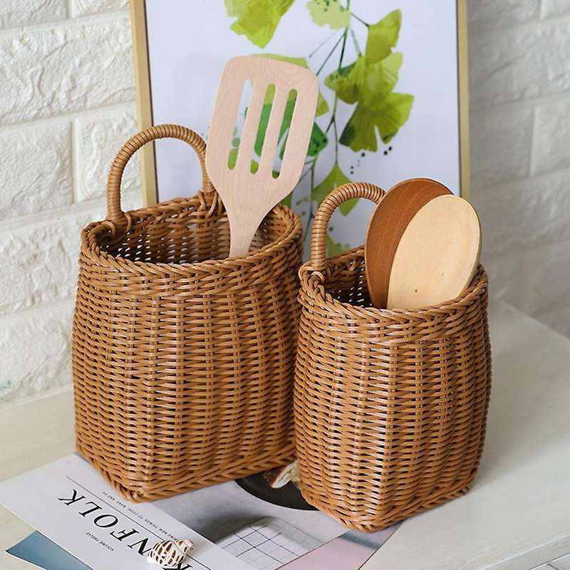 Hand-woven Storage Baskets Rattan Hanging Basket with Handle Decor B
