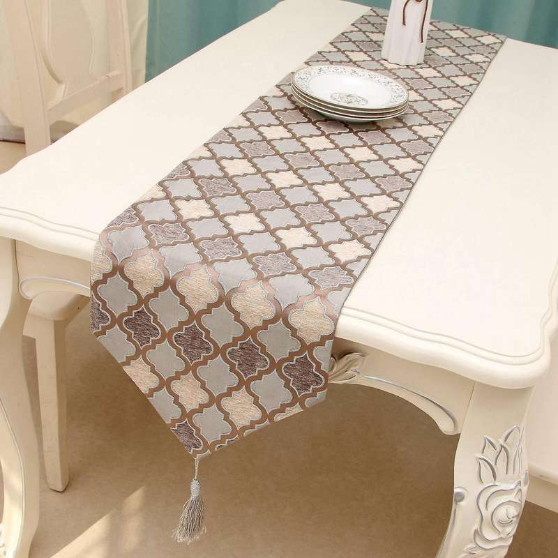Table Runner Neo-classical Lattice Geometric Relief High-end Bed Flag