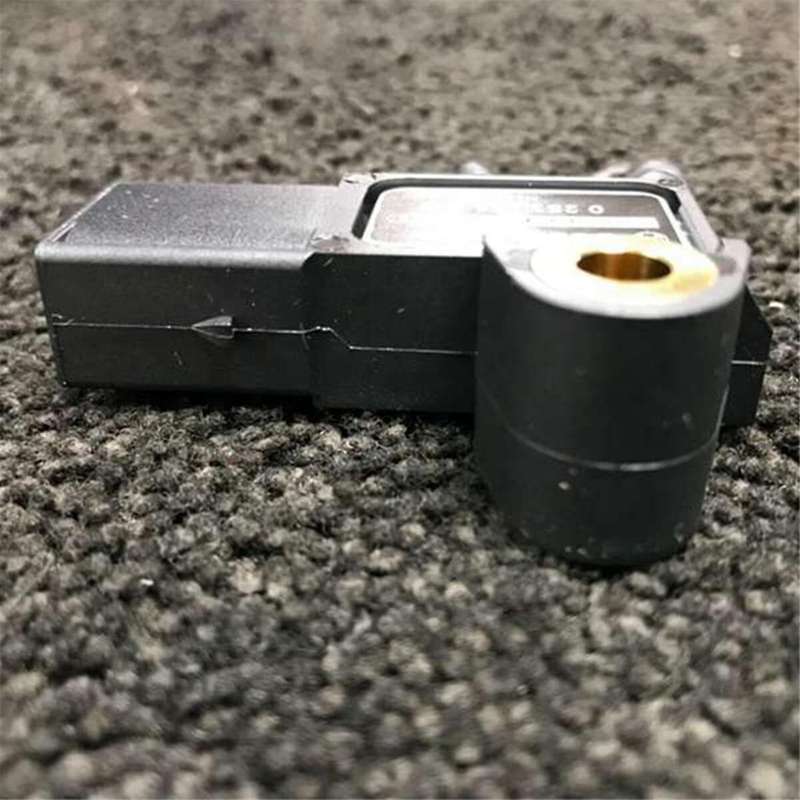 Automobile Exhaust Pressure Sensor for E200 E320 Gl320 Glk220 Ml300 Ml320 S320 A6429050100 A0061539