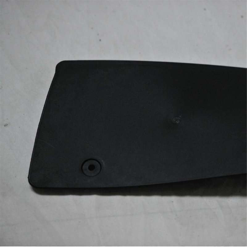 Automobile Rear Tow Hook Cover Rear Bumper Lower Guard Cover 1058357-00-d Suitable for Model X