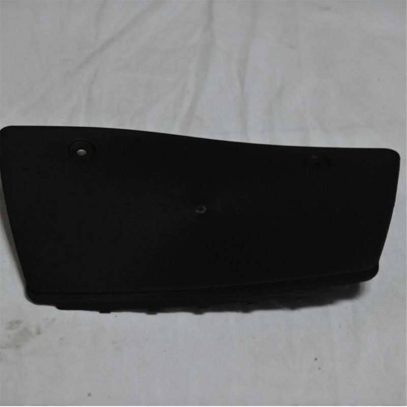 Automobile Rear Tow Hook Cover Rear Bumper Lower Guard Cover 1058357-00-d Suitable for Model X