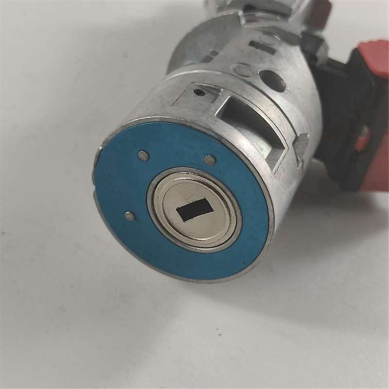 Automotive 4 Pins Ignition Switch for for 2005-2012 8200214168 7701208408 487002147R 806010030R