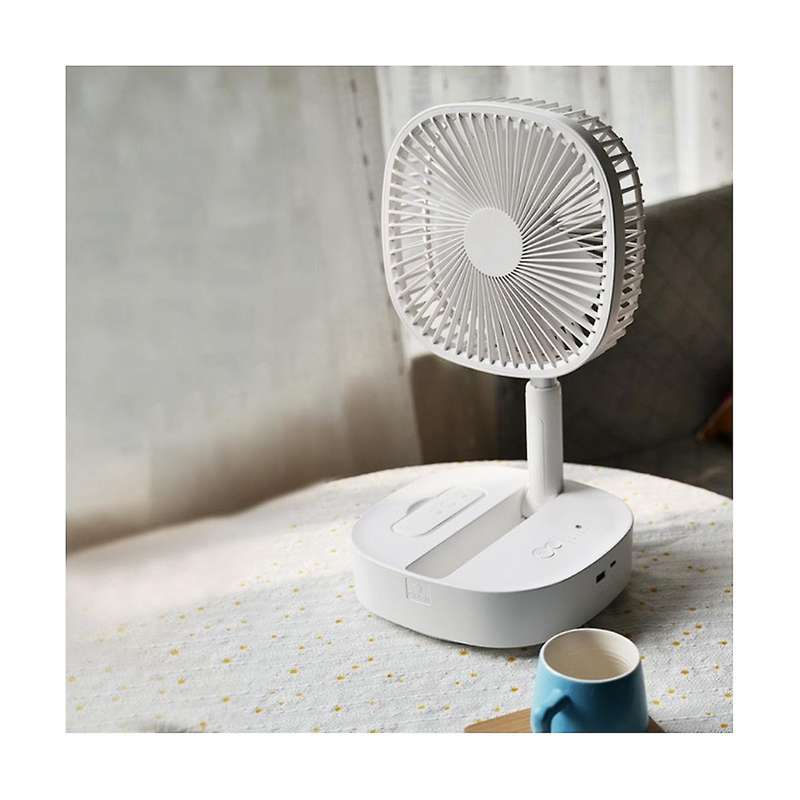 Battery Operated Desk Fan 7200MAh Portable Oscillating Fan Telescopic Floor Fan Remote Control Fan
