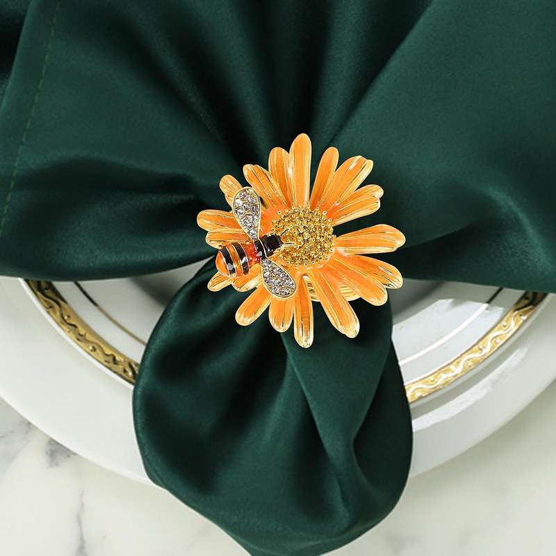 Bee Flower Gold Napkin Rings, Holiday Napkin Rings 4-piece Set, Napkin Cloth, Napkin Buckle for Wed