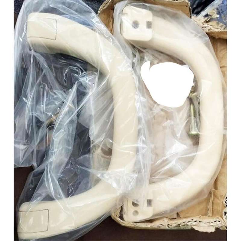 Beige Car Pillar Roof Handle MB769617 for General V31 V32 V33 V73 V77 91-06