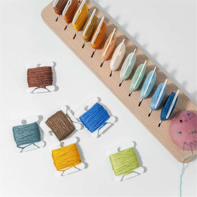 Bobbin Rack for Embroidery Floss Beech Wood Floss Organizer with 12PCS Plastic Embroidery Thread Car