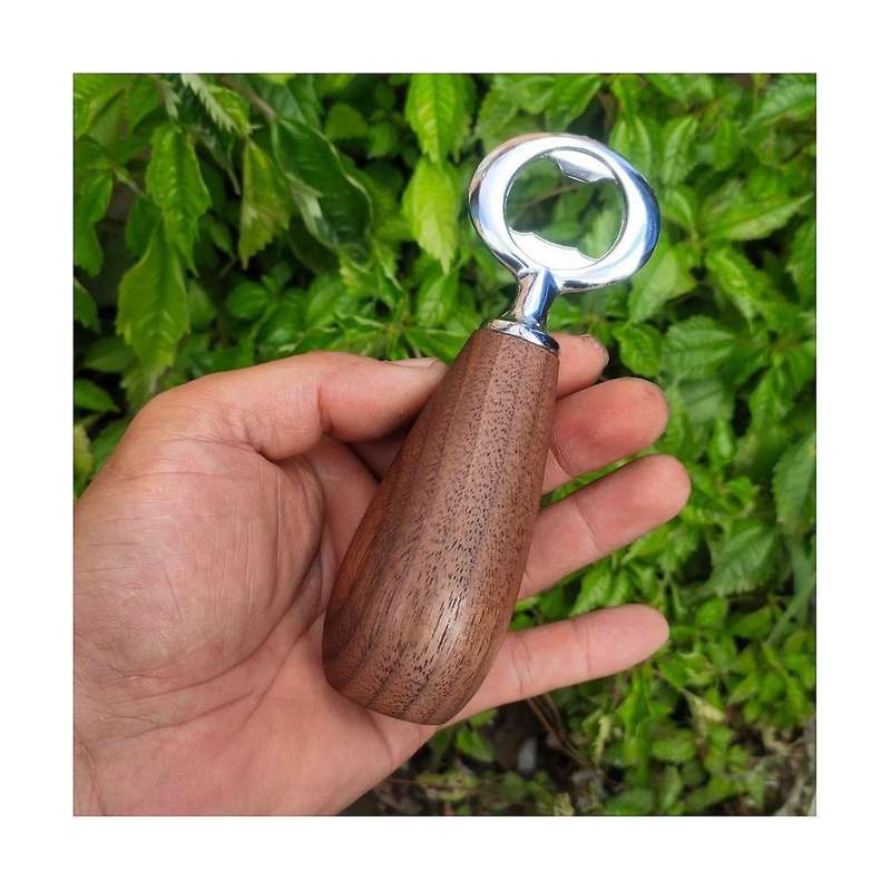 Bottle Opener Wood Handle Drink Cap Lid Beer Bottle Opener Easy to Carry Launcher Kitchen Gadget Too