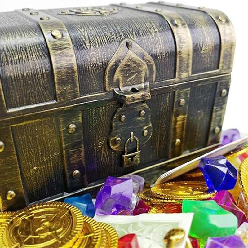 Bronze Square Cover Hunt Pirate Hidden Box Plastic Decorative House Game for Kids Retro Party Decora