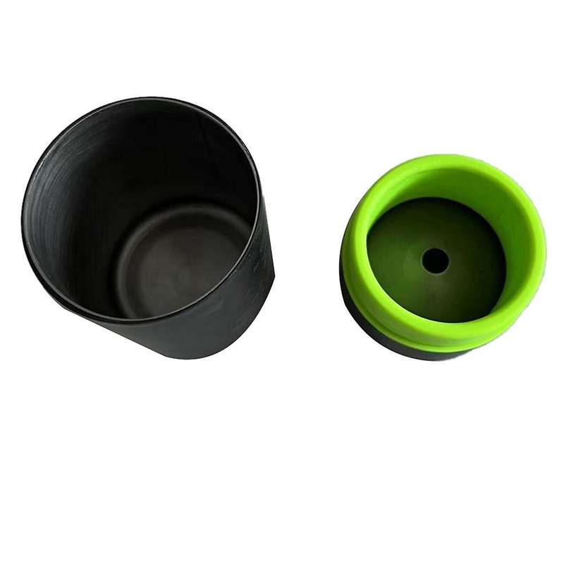 Car Carbon Fiber Ashtray Portable Car Ashtray with Cover DetachableInner Car Ashtray Mini Car Trash