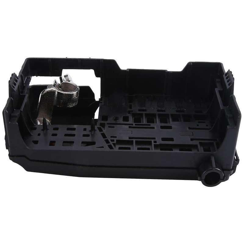 Car Circuit Fuse Relay Block Terminal Box Assembly for Regal 15930594 20914309