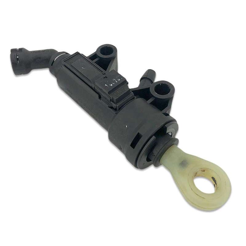 Car Clutch Master Cylinder 21526762081 6762081 for 5 6 Series E60 2001-2010 E61 2004-2010 E63 2004-2