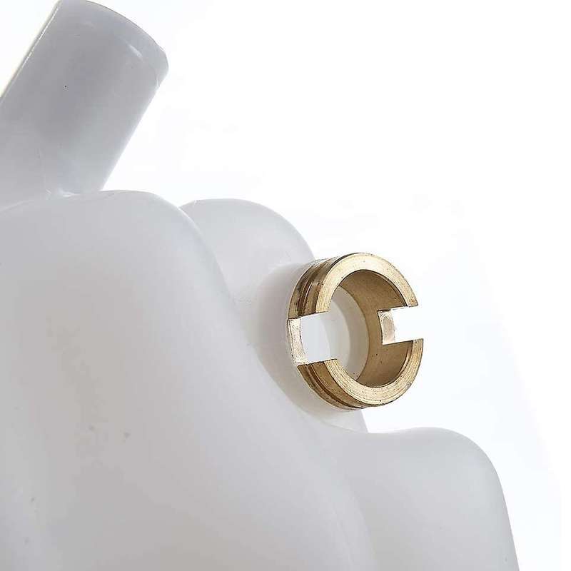 Car Coolant Recovery Expansion Tank for 300E 300TE E320 W124 300C 1245001349