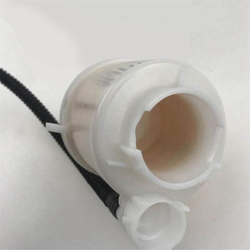 Car Fuel Filter Gasoline Grid for 2006-2014 1.6L 1.8L 2.0L Parts