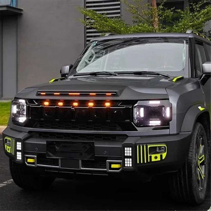 Car Grille Small Yellow Light for Jetour Traveler 2023 2024 Modification LED Light Decoration Access
