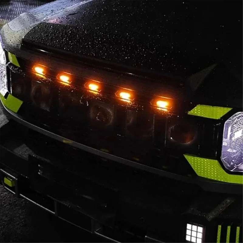 Car Grille Small Yellow Light for Jetour Traveler 2023 2024 Modification LED Light Decoration Access