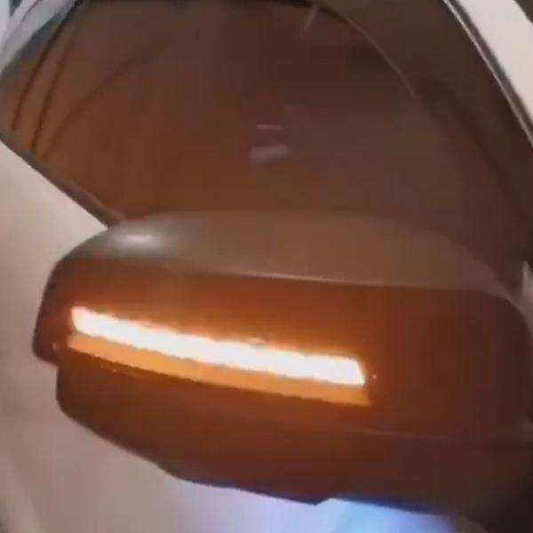 Rearview Door Mirror Housing Cover Cap with LED Turn Signal Light Replace for 2012-2020 / Everest 20