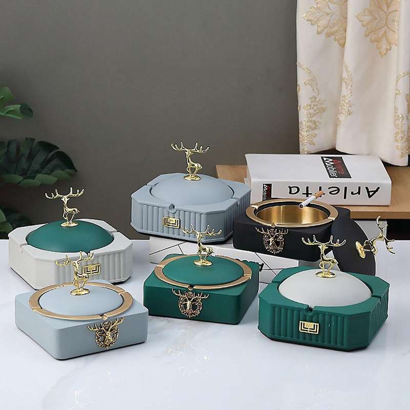 Resin Ashtray with Lid Outdoor Windproof Ashtray for Smokers Home Office Patio Use Unique Ashtrays E