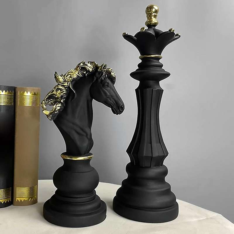 Resin Retro Chess Figurine for Interior Knight Sculpture for Art Ornaments Home Decoration black L