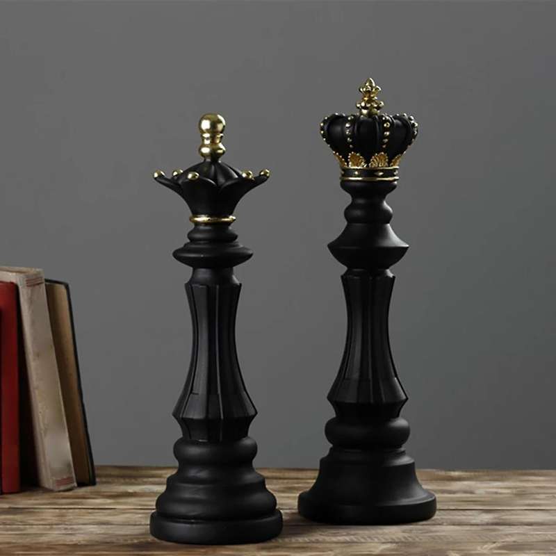 Resin Retro Chess Figurine for Interior Knight Sculpture for Art Ornaments Home Decoration black L