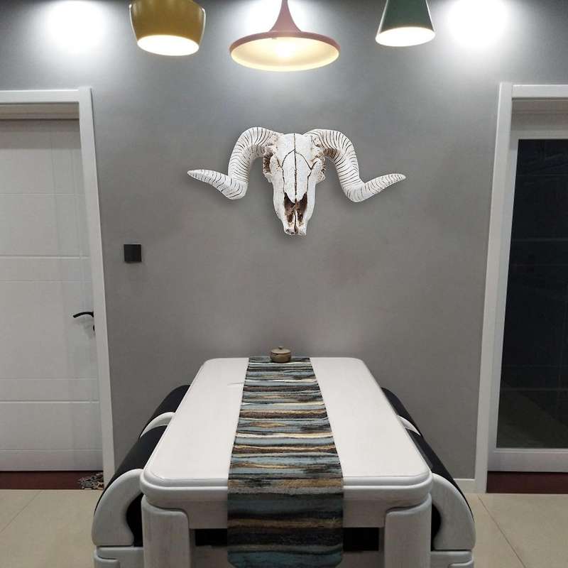 Resin Sheep Head Skull Head Wall Hanging 3D Animal Longhorn Sculpture Figurines Crafts Horns Home