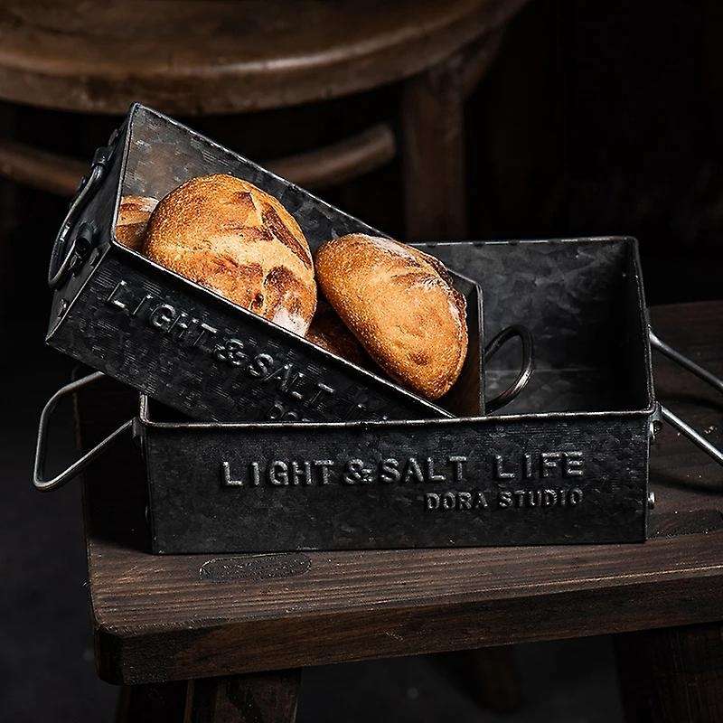 Retro Serving Tray Vintage Metal Storage Tray Breakfast Bread Cake Snack Plate Rectangular Box Iron