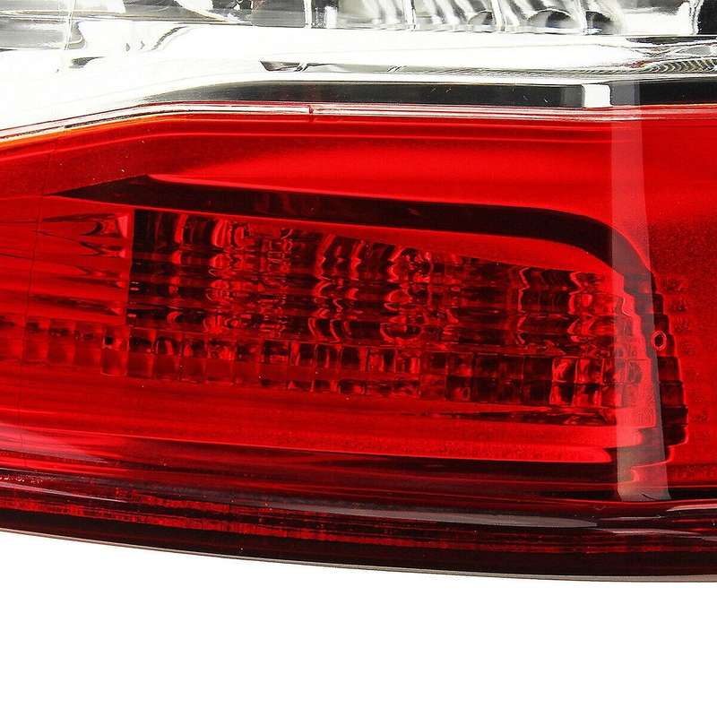 Right Outer Rear Tail Brake Light Lamp with Wire Harness for 2014-2016