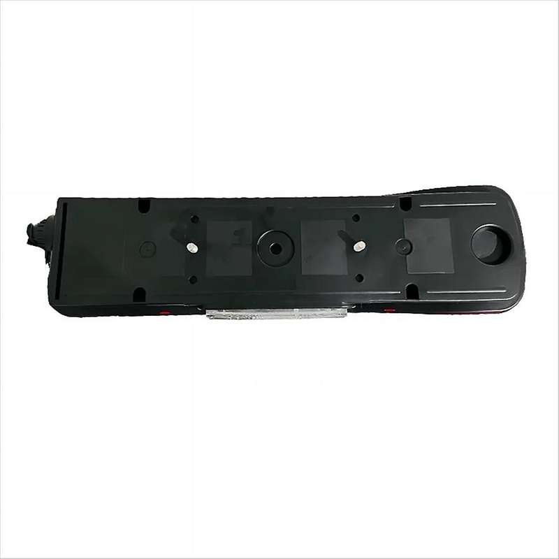 Right Rear Truck Reverse Brake Turn Stop Tail Light 20565106 for 12 16 460 FM 500 D12D500 D12C460/D1
